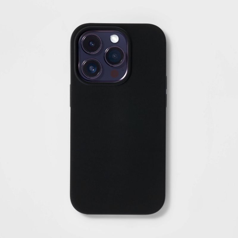 Apple iPhone 14 Pro Magnetic Case - heyday&#8482; Black Silicone, 3 of 5