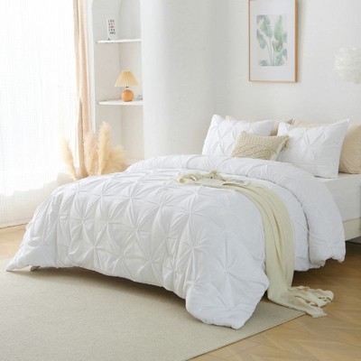 Karl Home Pleat Polyester 3-Piece Bedding Comforter Set White Color Queen Size