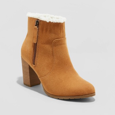 target fur lined boots