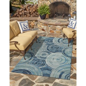 Unique Loom    Outdoor Modern Rippling Area Rug - 1 of 4