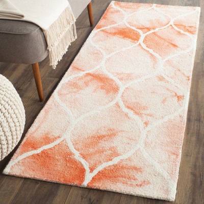 Hand-Tufted Wool Area Rug in Orange and Ivory - 2' x 3'