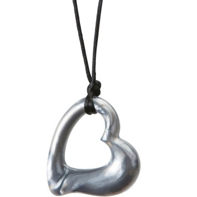 Chewigem Miller Chewable Heart, Silver