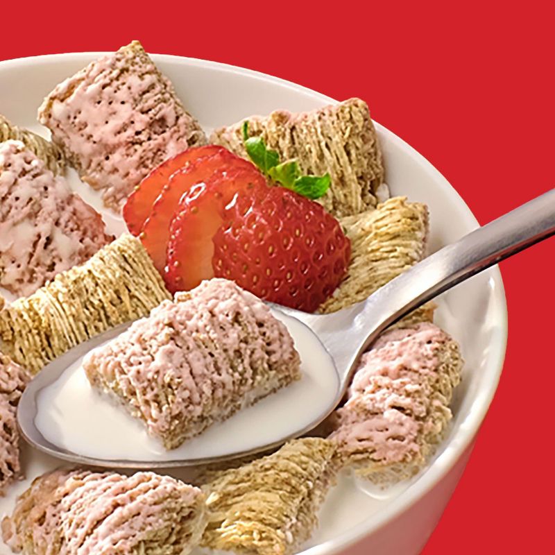 Frosted Mini Wheats Strawberry Breakfast Cereal - 22oz - Kellogg's, 4 of 13
