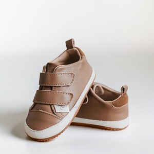 Little Love Bug Company Low Top Sneaker - 1 of 4