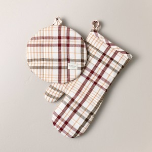 Set of 2 Fall Plaid Oven Mitts Burgundy/Brown - Hearth & Hand™ with Magnolia - 1 of 3