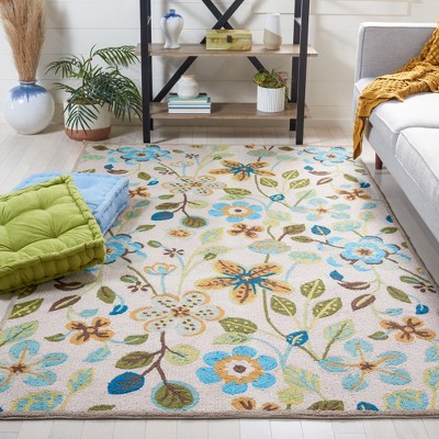 Ivory Floral Hand-Hooked Synthetic Area Rug 3'6" x 5'6"