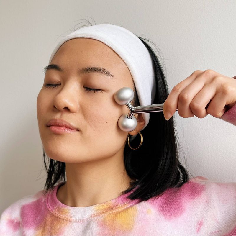 Mei Apothecary Skinsculpt Massaging Beauty Roller Tool, 3 of 6