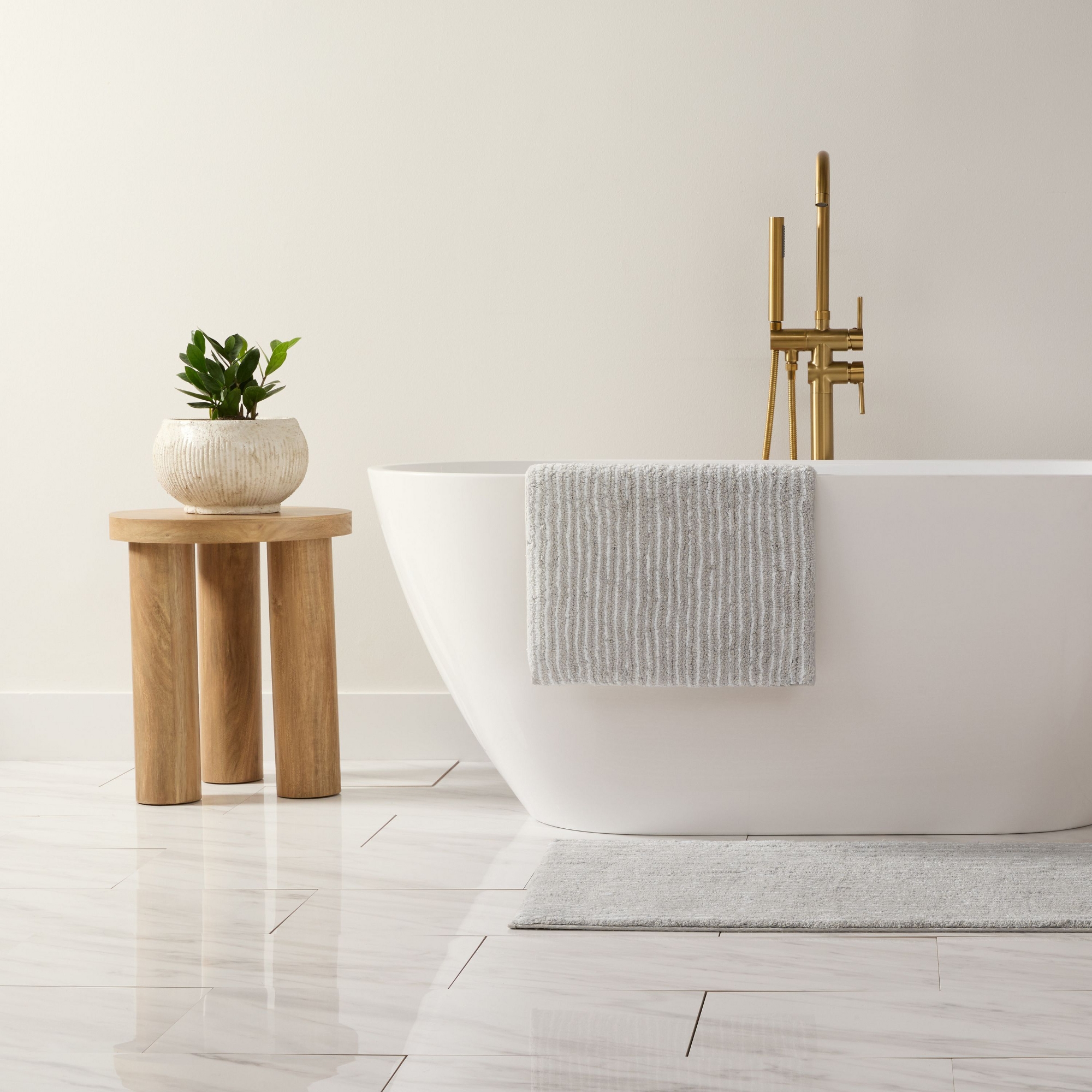 Luxury Cotton Pinstripe Bath Mat, Thick Tufted Bath Rug, Absorbent Non Slip Spa Bathroom Rug, Machine Washable - Becky Cameron, Light Gray, 34" x 21"