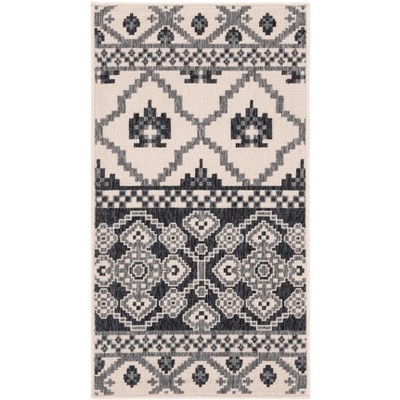 Veranda VER097 Power Loomed Indoor/Outdoor Area Rug - Safavieh