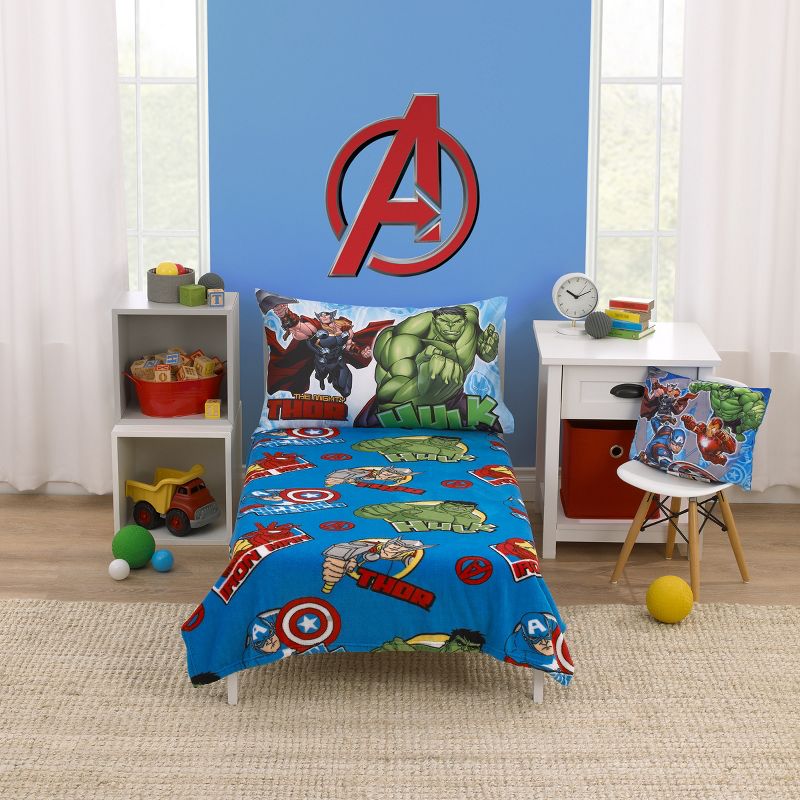 Marvel The Avengers I Am A Hero Blue, Green, and Red Super Soft Toddler Blanket, 4 of 6