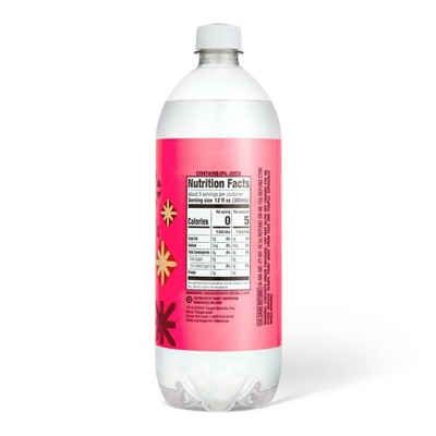 Cranberry Ginger Mule Sparkling Water Naturally Flavored with Other Natural Flavors - 33.8 fl oz Good & Gather™