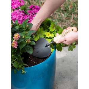 Gardeners Lifetime Potting Trowel - 1 of 2