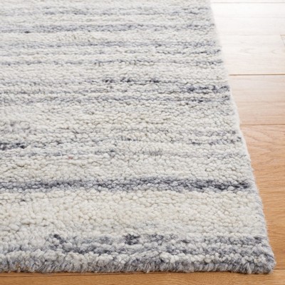 Hand-Knotted Grey/Ivory Round Wool Shag Rug, 4' x 6'