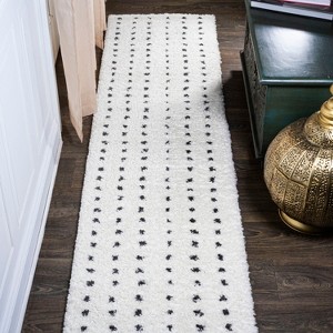 Pele Modern Geometric Dot Shag Indoor Area Rug - JONATHAN Y - 1 of 4