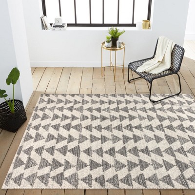 Handmade Moroccan Triangle Cream & Gray Synthetic Area Rug