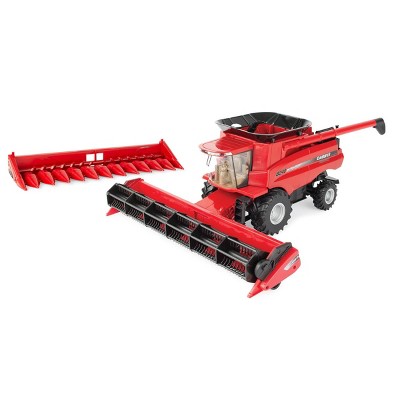 ERTL 1/32 Case IH 8240 Axial-Flow Combine with Grain & Corn Heads 47390