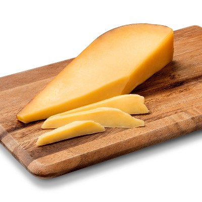 Signature Gouda Cheese - 5.3oz - Good &#38; Gather&#8482;