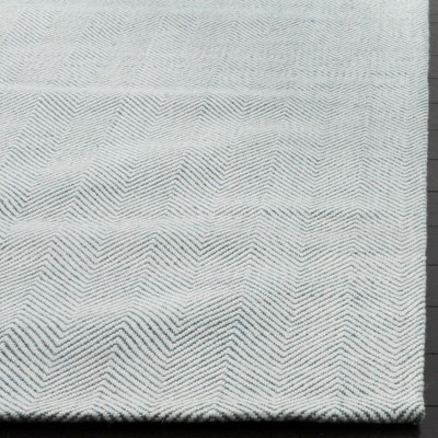Light Blue Rectangular 4' x 6' Hand-Tufted Wool and Viscose Rug
