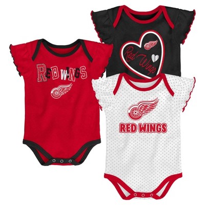 girls red wings shirt