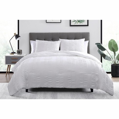 White queen pillow clearance shams