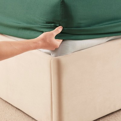 Hunter Green Queen Bamboo Rayon 4-Piece Sheet Set