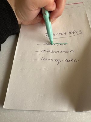 Guest review image 1 of 2, zoom in