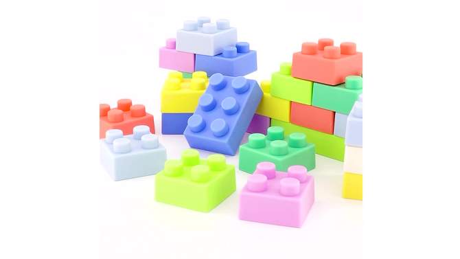 Infantino Go gaga! Super Soft 1st Building Blocks, 2 of 13, play video