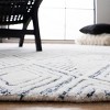 Abstract ABT350 Handmade Indoor Rug - Safavieh - 3 of 4