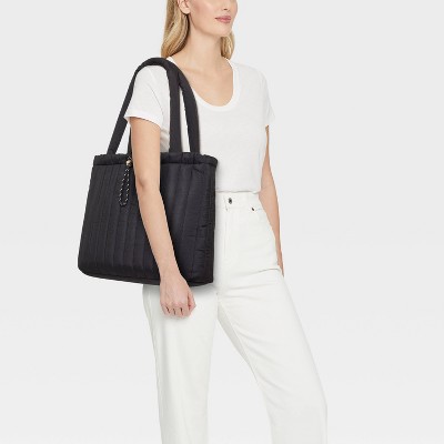 Universal Thread Quilted Drawstring Tote Handbag - Universal Thread™ Black — фото 2