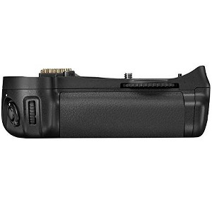 ★ショット数: 20048回★NIKON D300 ＋ MB-D10 #1426 Nikon MB-D10 Multi Power Battery Pack for Nikon D300 & D700