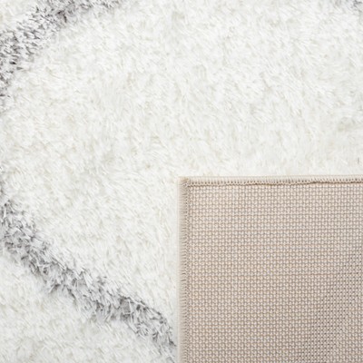 Gray and White Geometric Shag Area Rug, 4' x 6'