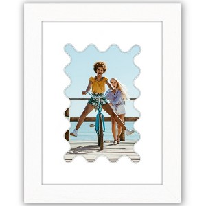 Americanflat Picture Frame with Oval Mat Insert and Shatter-Resistant Glass - Signature Collection - Photo Frame for Wall Display - 1 of 4