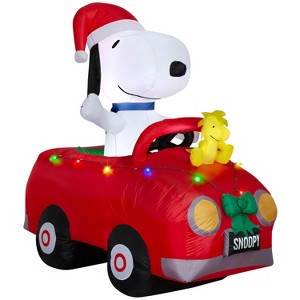 Gemmy Airblown Inflatable Snoopy and Woodstock in Car w/ Christmas Lights Scene Peanuts , 6 ft Tall - 1 of 4