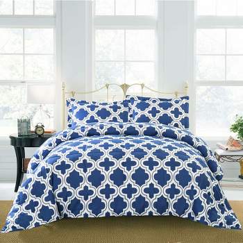 Modern Trellis Geometric Wrinkle-Resistant Down Alternative 3-Piece Comforter Set by Blue Nile Mills