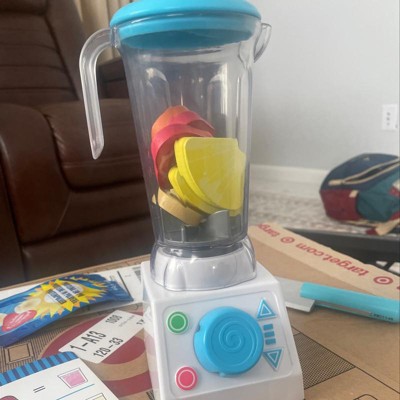 Melissa & Doug Smoothie Maker Blender Set