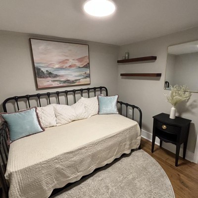 Guest review image 1 of 1, zoom in