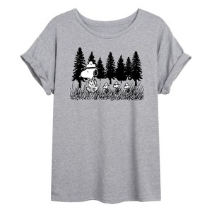 Women's - Peanuts - Troopping Along Oversized Graphic T-Shirt - 1 of 4