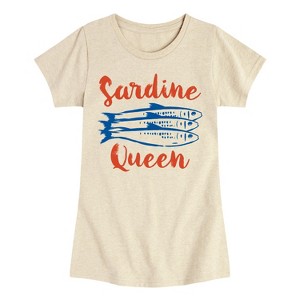 Girls' - Instant Message - Sardine Queen Fitted Short Sleeve Graphic T-Shirt - 1 of 4
