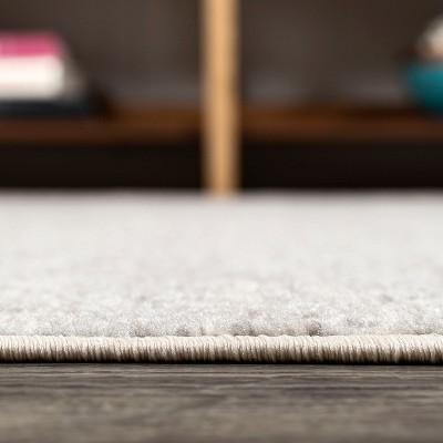 Gray and Cream Abstract Reversible 4' x 6' Synthetic Rug