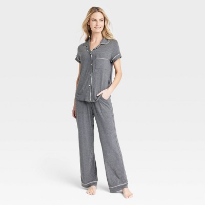 Image of Women's Beautifully Soft Short Sleeve Notch Collar Top and Pants Pajama Set - Stars Above™ Heather Gray M