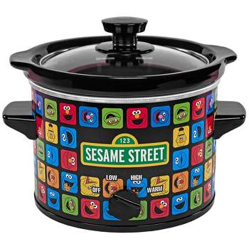 Uncanny Brands Sesame Street 2-Qt Slow Cooker