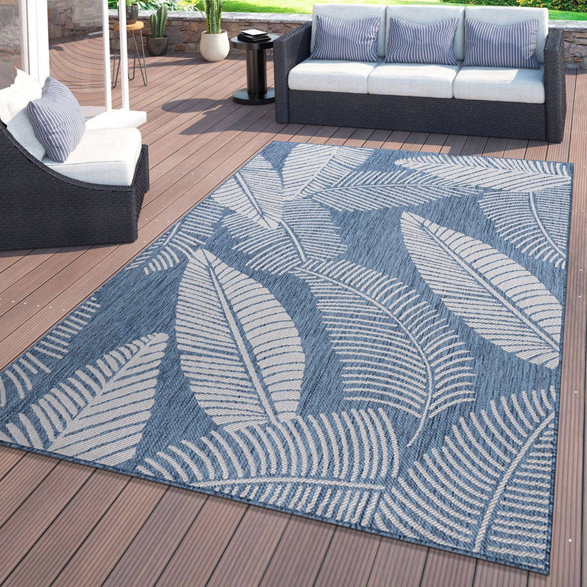 World Rug Gallery Distressed Palm Leaves Textured Flat Weave Indoor/Outdoor Area Rug - thumbnail 2