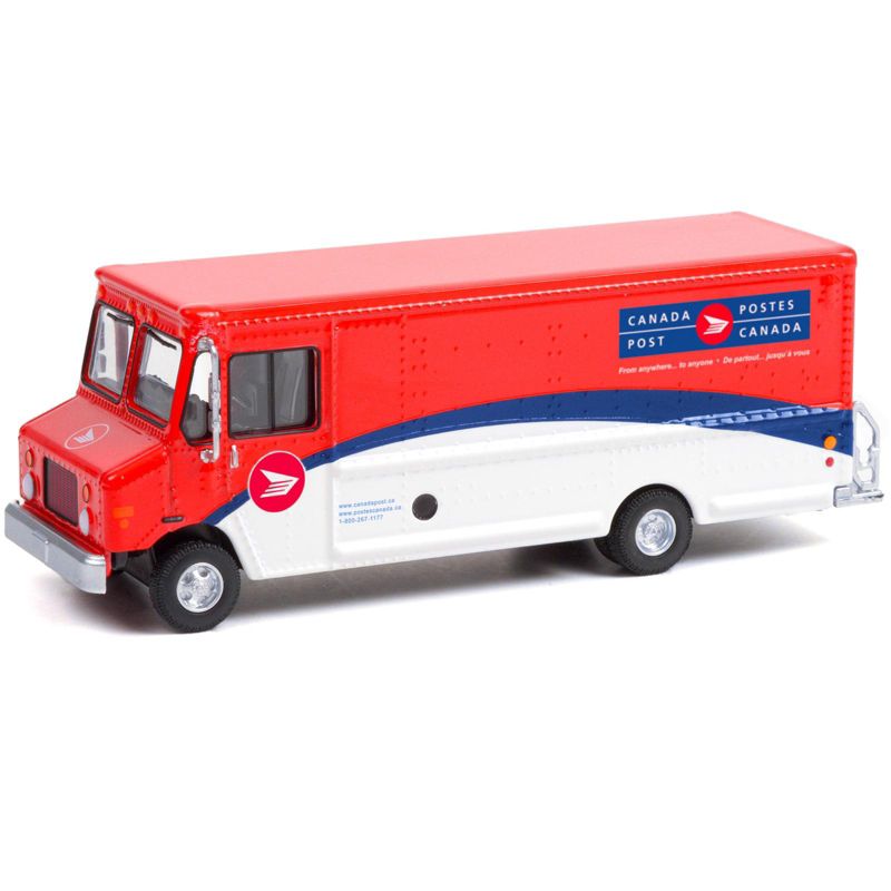 2019 Mail Delivery Vehicle "Canada Post" Red & White with Blue Stripes "H.D. Trucks" Series 21 1/64 Diecast Model by Greenlight, 2 of 4
