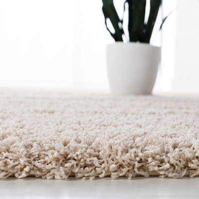 Cozy Laguna Beige 4' x 6' Plush Shag Area Rug