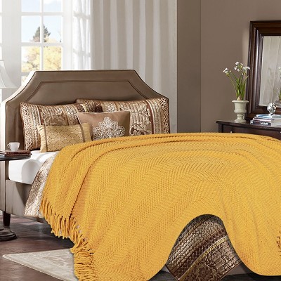 Golden Knitted Faux Fur Throw Blanket with Tassels