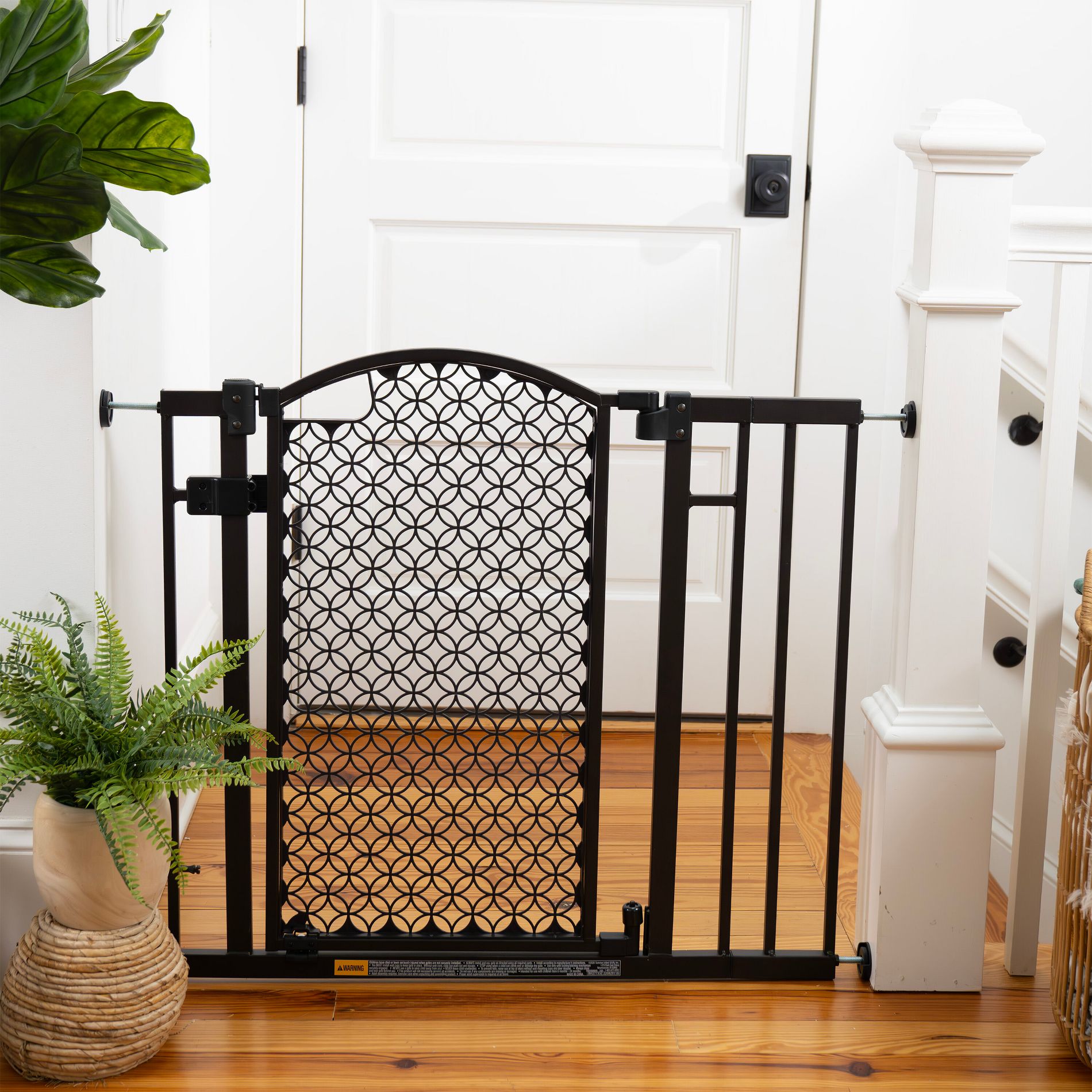 Summer Infant by Ingenuity Infant Union Arch Safety Gate - Black