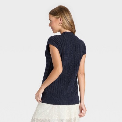 Women's Cable Sweater Vest - Universal Thread