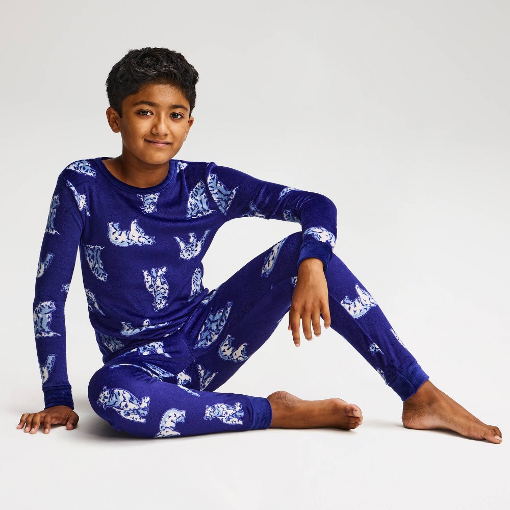 Boys' Bear Long Sleeve and Pants Snug Fit Snuggly Soft 2pc Pajama Set - Cat & Jack™ Navy Blue 8