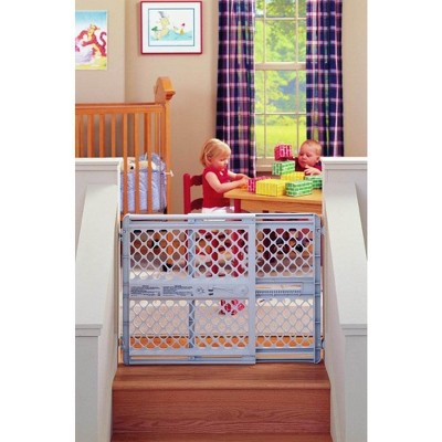 Toddleroo by North States Supergate Classic Baby and Child Safety Pet Gate, 26 Tall
