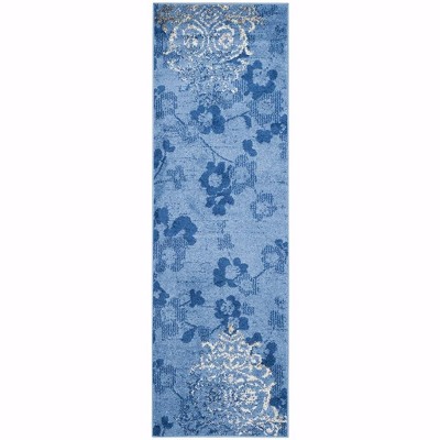 light blue/dark blue